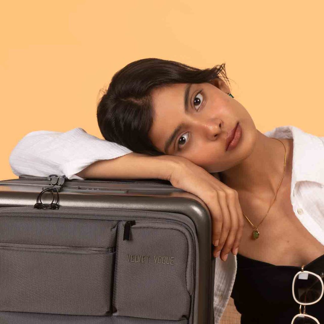 Fashion&Lifestyle_CeeKayy_1-Velvet Vogue
